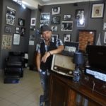Barbearia “Manel D’Oliveira”: um espaço repleto de memórias
