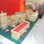 Já imaginou um quartel de Bombeiros feito com fósforos? E a Torre de Belém? Veja aqui