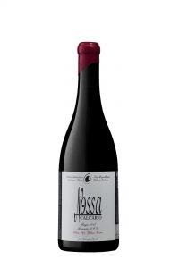 Filipa Pato - Nossa Calcario Baga tinto 2015_72dpi