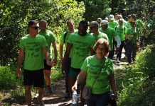 GNR junta autoridade e agentes locais numa caminhada na Mata do Bussaco