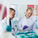Rede Europeia de Cooperação em Oncologia debate, em Coimbra, Farmacovigilância