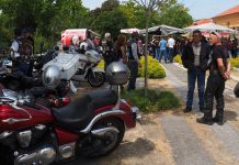 Roda Moinas realizou concentração motard