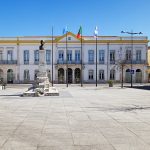Município de Anadia entrega equipamentos informáticos ao Agrupamento de Escolas