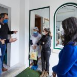 Testes, viseiras, máscaras e roupa para IPSS, profissionais de saúde, bombeiros e GNR