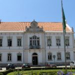 Reunião pública da Câmara da Mealhada vai ser transmitida por videoconferência