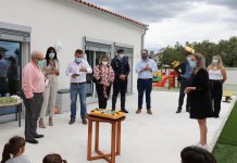 Crianças de Casal Comba têm novo Jardim de Infância