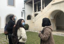 Alunos de arquitetura estudam varanda quinhentista na Câmara de Cantanhede