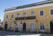 Assinada a consignação da obra de substituição das caixilharias no Tribunal da Mealhada