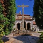 Conjunto de obras de Monsenhor Nunes Pereira em exposição no Convento do Bussaco