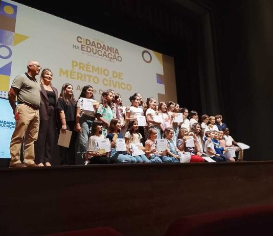 Alunos da Mealhada distinguidos com mérito académico e cívico